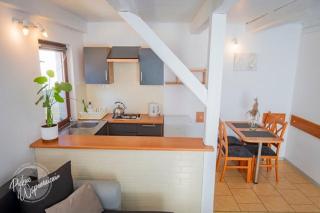 Comfortable holiday home, summer pool - 3