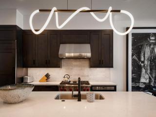 Four-Bedroom Holiday Home - 9