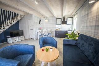Two-story holiday home for 5 people, summer pool - Łeba - 8
