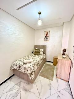 City Luxe Residence - 6