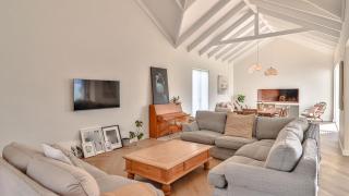 Haven At Drake's Cove Secure Family Home Pool - 1