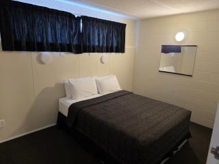 Fernleaf Motel - 1