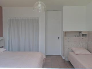 Maison 3* à Hendaye, proche plage et commerces, jardin privé, parfait pour familles et amis - FR-1-239-492 - 6