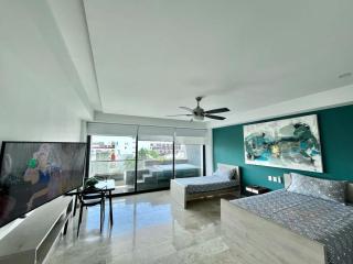 Jacuzzi in Apartment a few steps from 5th Av. - 1