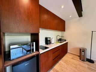 Luxury Loft minutes from the sea! - 4