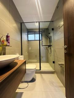 Luxury 2-bedroom Apartment lekki phase 1 - 3