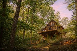 Romantic Cabin, Hot Tub, Lake Access, OutdoorLiving! - 9