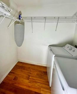 Lakeview King 1Bed Apt | Kemah Boardwalk | Fishing - Apartment - 3