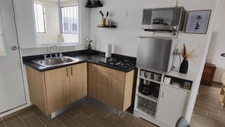 Comfortable apartment with parking near AIFA - 9