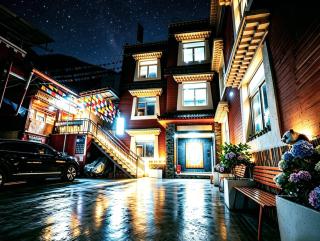 Jiuzhaigou Bijia Boutique B&B-Your home away from home - 1