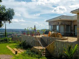 Stone Inspired Villa with an exquisite Lake View - 9