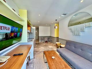 2 Bedroom Apartment Steps From the Sea! - 3