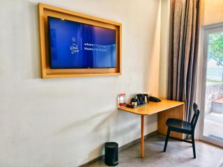 The West Cove Hotel - 2