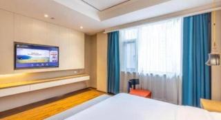 East Queen Hotel (Xi'an Beimen Metro Station) - 8
