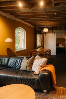 Gibson Mill waterfront warehouse apartment - 201 - 5