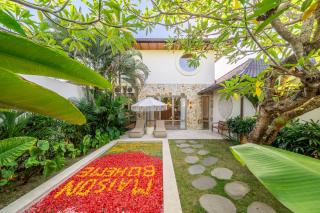 Maison Boheme Modern Apartment & Villa with Pool in Sanur - 8