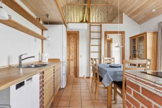 Cozy Holiday Home Near Forest And Beach - 3