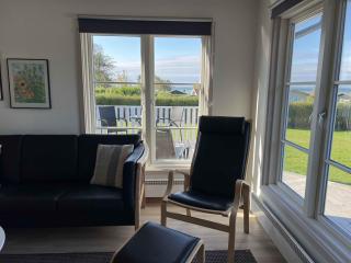 Lovely Holiday Home With Beautiful Views - 3