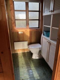 Nature Holiday In Peaceful Log Cabin By Water - 1