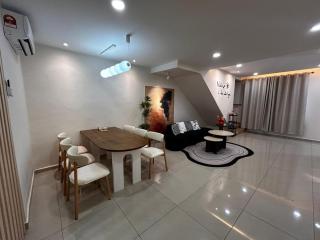 Aisha Homestay Pontian Snooker Karaoke Netflix 10pax - 4