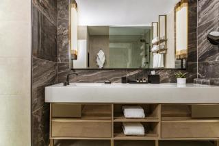 Thompson Central Park New York, by Hyatt - 1