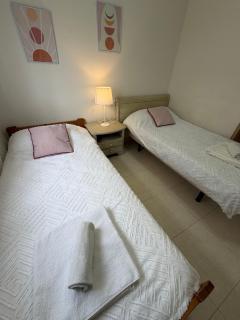 Apartamento "Bella Bahía" - over 25 years old & Families - Swimming Pool - Parking - Tranquility - Good Conections - 2