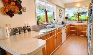 Peaceful 4BR Farmhouse Retreat, Breakfast Included, Sleeps 8 near Rotorua - Rotorua - 1