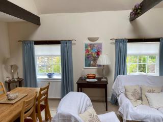 Kent Apartment 2 bed in Sandwich, with Free Parking - 7