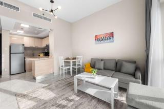Free housekeeping visits during your stay - StayShort - Relaxing 1 Bedroom in Dubai South that Sleeps 2 - 3