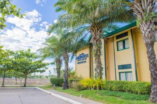 Microtel by Wyndham Cabanatuan - 9