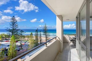 The Sands Beachfront 3 Bedroom Apartment - CoastHM - 4