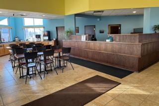 Days Inn by Wyndham Sault Ste Marie MI - 8
