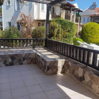 GRENA DELUX Pool Side - 1