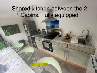 Cosy cabin with private bathroom -  - 9