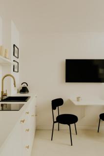 NEW! N46 Studio Apartment - 2