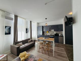 Sunny Studio Apartment - 5