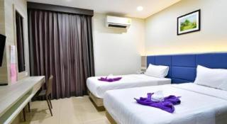 Sattahip 9 Boutique Hotel - 5