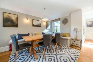 Spacious 3-Bedroom Apartment in Ambleside - 4