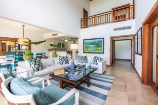 3-BR villa with pool and views in Puerto Bahia - 7