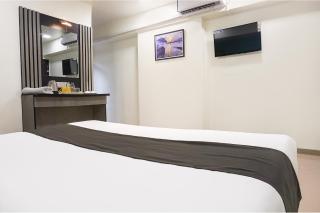 FabHotel Vardhan Plaza - 5