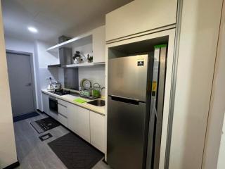 VH Homes @ Sutera Avenue - 5