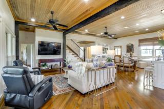 1 Mi to the River! Relaxing Lake-View Oasis - 6