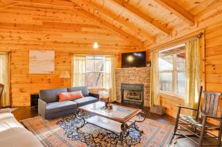 Eagles Nest Cabin with TN River Views - 1