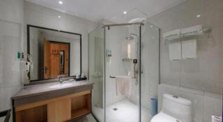GreenTree Inn Heze Railway Station Hotel - 4