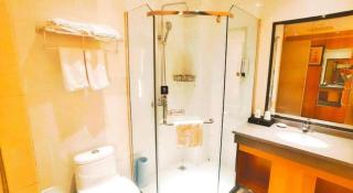 GreenTree Inn Heze Railway Station Hotel - 3