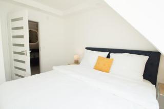 Cozy Central Apartment with Wooden Accents & Terrace l JOS16 - Viena - 8