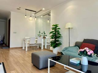 Hana Luxestay 2 Bedroom Apartment Park 12 Times City - 6