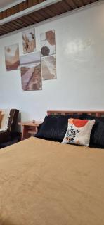 GBoy Guest House - 2