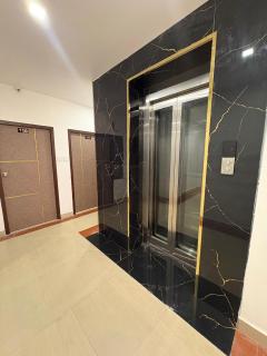 HOTEL ROYAL KING Near Express Avenue Mall, EA Chambers, Australian Consulate, - 1