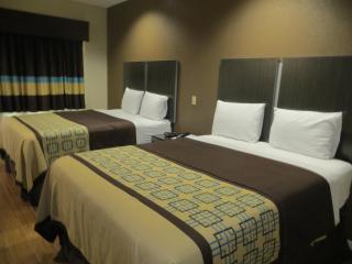 Scottish Inn & Suites Baytown - Baytown - 4